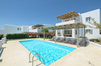 Grand Villa with 5 bedrooms, hot tub and sea view